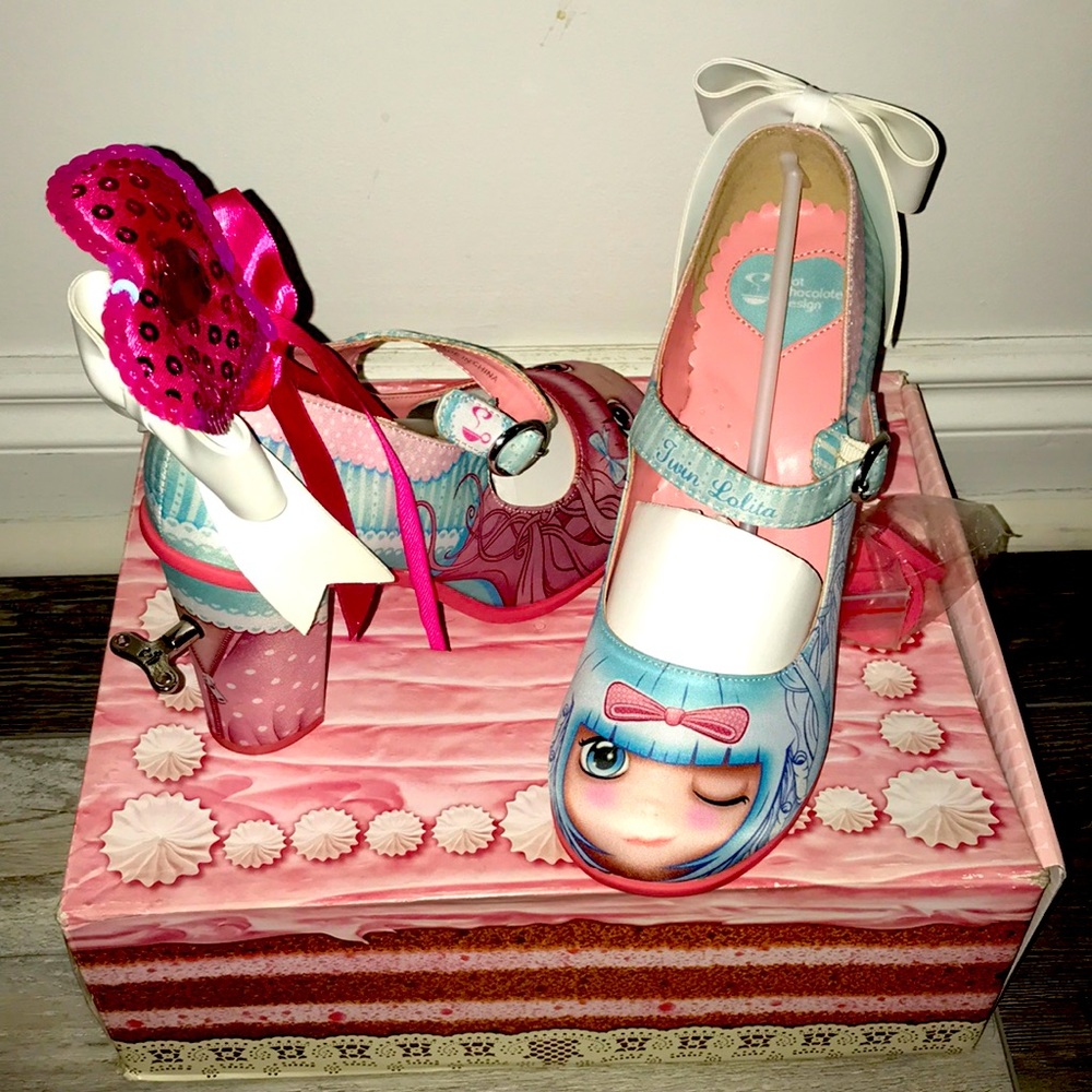 Hot chocolate design cute little heels from irregular choice. Wore once size 38